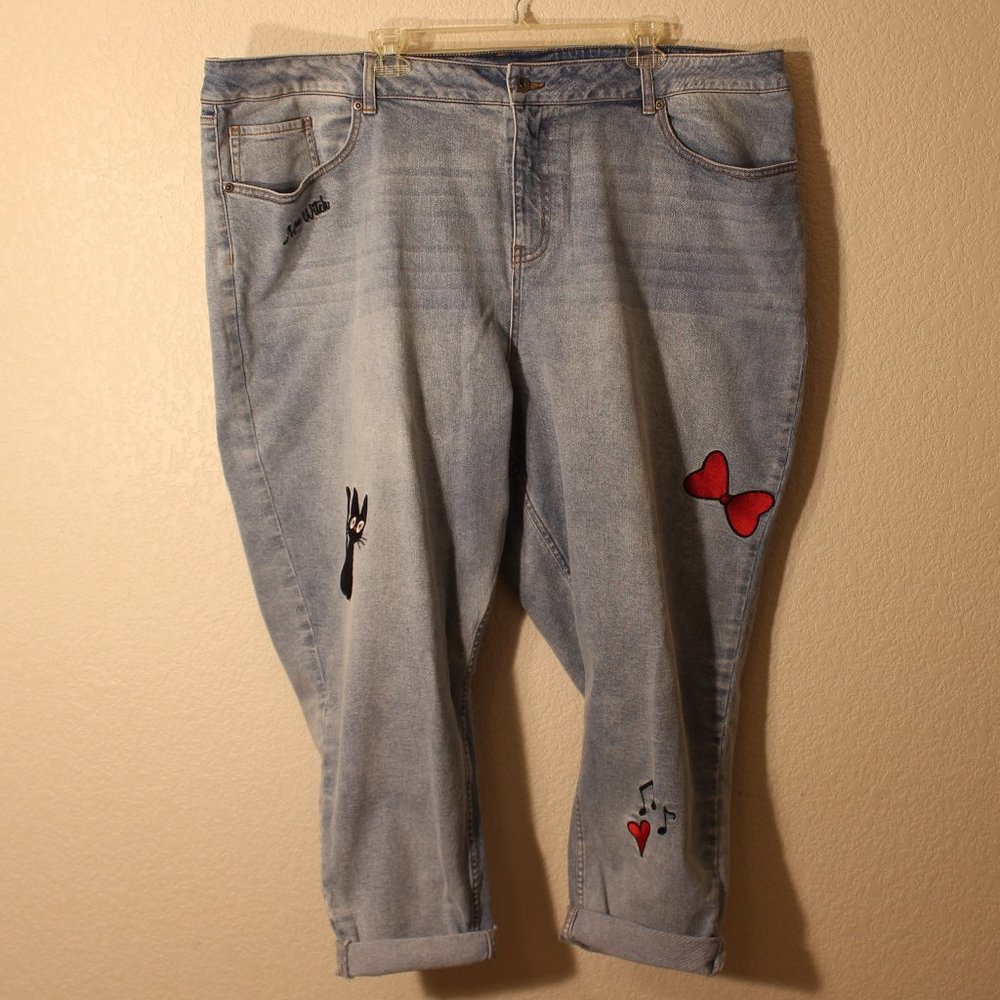 Kiki's Delivery Service Plus Mom Jeans w/ Patches